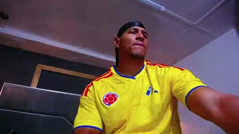 adam_fit19cm online show from 21, 7, 2026