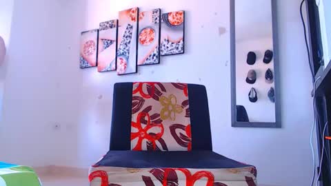 Snapshot of adam_hot11 chatting on 12, 1, 2025 adam hot11 online show from 12, 1, 2025