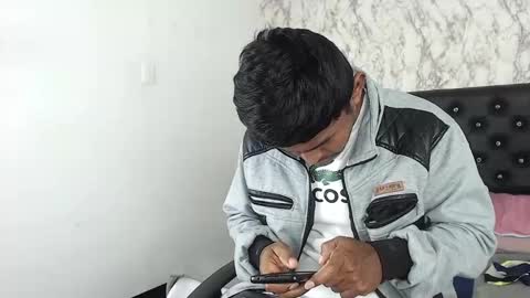 adam_morgan2 online show from 5, 10, 2025