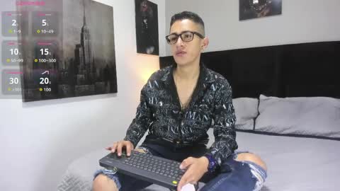 Snapshot of adam_walker_1 chatting on 4, 5, 2026 adam_walker_1 online show from 4, 5, 2026