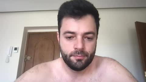 Snapshot of adamagreen99 chatting on 18, 7, 2026 Alberto online show from 18, 7, 2026
