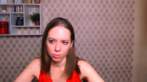 adamais_ online show from 8, 11, 2025