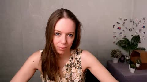 Snapshot of adamais_ chatting on 19, 4, 2026 adamais_ online show from 19, 4, 2026