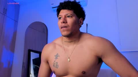 adambrocs1 online show from 23, 3, 2026