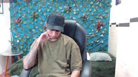 Snapshot of adamcoox chatting on 2, 1, 2025 Adam online show from 2, 1, 2025