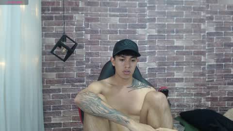 Snapshot of adamcoox chatting on 16, 1, 2025 Adam online show from 16, 1, 2025