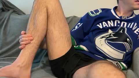 Snapshot of adamrileyvo chatting on 25, 4, 2026 AdamRileyVO online show from 25, 4, 2026