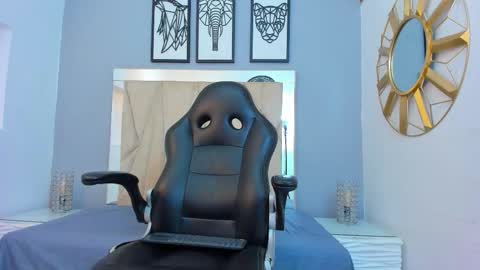 Adams Bobby online show from 17, 11, 2025