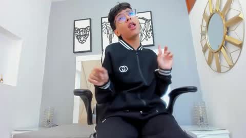 Adams Bobby online show from 18, 4, 2026