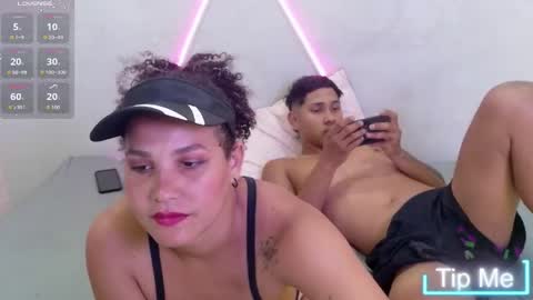 Snapshot of adams_niki chatting on 5, 5, 2026 ADAMS Y NIKI online show from 5, 5, 2026