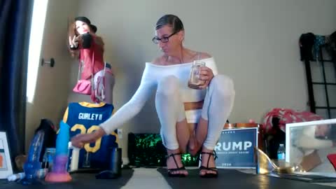 Snapshot of adamseve777 chatting on 22, 12, 2024 TaylorSexbot online show from 22, 12, 2024