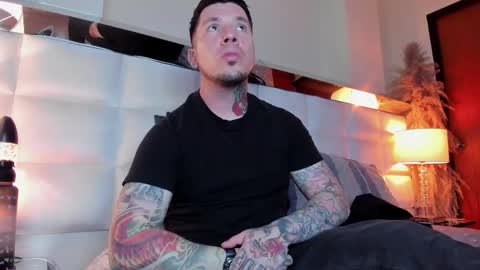 Adam online show from 25, 11, 2025