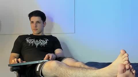 Snapshot of adan_rivas chatting on 5, 3, 2025 adan online show from 5, 3, 2025
