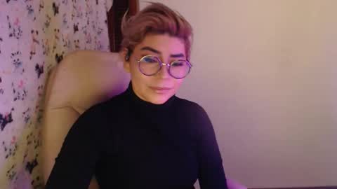 Snapshot of adan_romanoff chatting on 10, 5, 2026 adan_romanoff online show from 10, 5, 2026