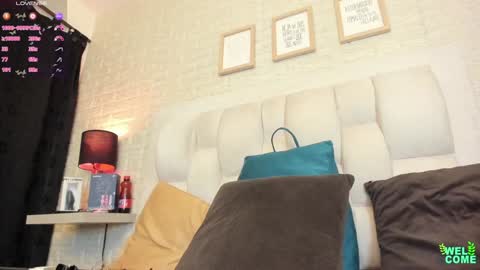 Ada Porter  online show from 10, 1, 2025