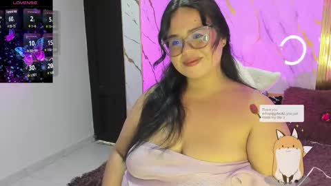 Snapshot of adara_sweet20 chatting on 7, 11, 2025 adara_sweet20 online show from 7, 11, 2025