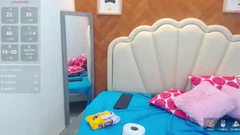 adarose_ online show from 23, 11, 2025