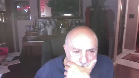 Snapshot of add_me_2 chatting on 14, 4, 2026 add_me_2 online show from 14, 4, 2026