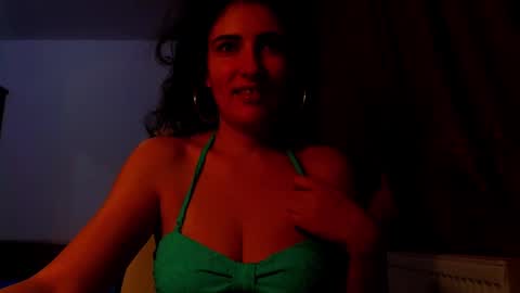 amy        online show from 1, 2, 2025