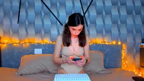 Snapshot of addicting_alice chatting on 19, 4, 2026 PMFORPVTBB online show from 19, 4, 2026