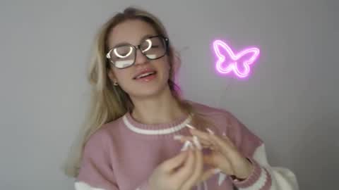 Snapshot of addie_collins chatting on 4, 12, 2024 Kristina online show from 4, 12, 2024