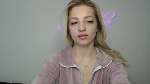Snapshot of addie_collins chatting on 12, 12, 2024 Kristina online show from 12, 12, 2024