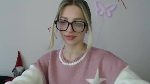 Snapshot of addie_collins chatting on 24, 12, 2024 Kristina online show from 24, 12, 2024