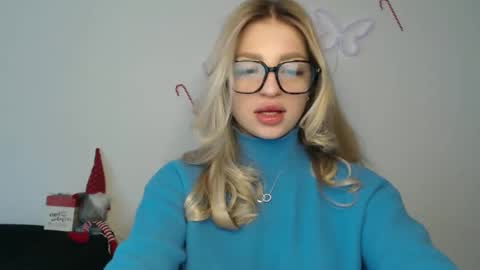Snapshot of addie_collins chatting on 10, 1, 2025 Kristina online show from 10, 1, 2025