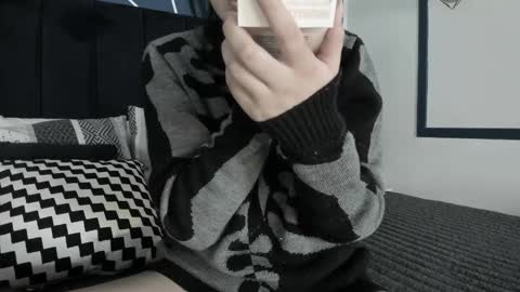 Ade  online show from 13, 2, 2025