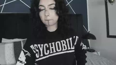 Ade  online show from 18, 2, 2025