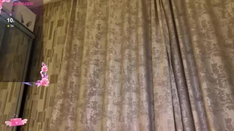 Snapshot of adel_evans chatting on 15, 2, 2026 Adele online show from 15, 2, 2026