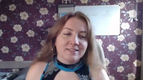 Snapshot of adel_redhead_ chatting on 10, 6, 2026 Adel online show from 10, 6, 2026