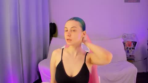 Snapshot of adel_vibes chatting on 10, 3, 2026 Adelle online show from 10, 3, 2026