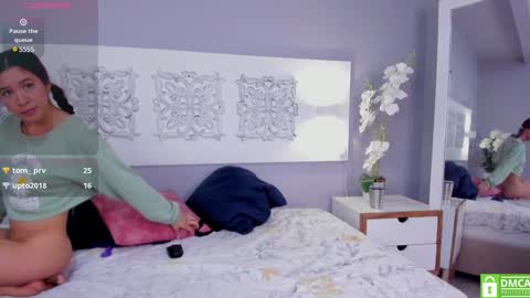 Snapshot of adelaa_11 chatting on 27, 1, 2025 Adela Worsth online show from 27, 1, 2025