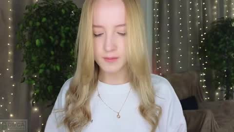 Adele online show from 15, 2, 2025