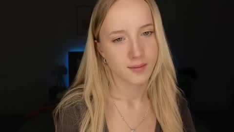Snapshot of adele_armas chatting on 26, 4, 2026 Adele online show from 26, 4, 2026