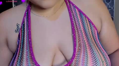 Snapshot of adele_cruzz chatting on 2, 5, 2026 adele cruzz online show from 2, 5, 2026