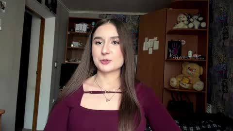 Poly online show from 6, 4, 2026