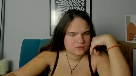 adelecruzz online show from 2, 12, 2025