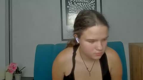 Snapshot of adelecruzz chatting on 16, 2, 2026 adelecruzz online show from 16, 2, 2026