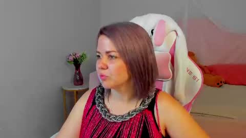 Snapshot of adeleravelle chatting on 1, 8, 2026 AdeleRavelle online show from 1, 8, 2026