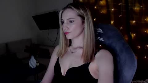 Adele Shine online show from 25, 1, 2025