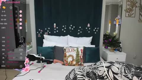Snapshot of adelina_cowell chatting on 18, 1, 2025 Adelina online show from 18, 1, 2025