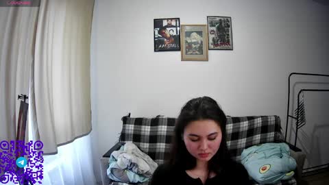 Snapshot of adelinehaefner chatting on 23, 4, 2026 Anna online show from 23, 4, 2026