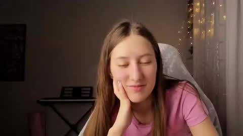 Adell online show from 2, 3, 2025