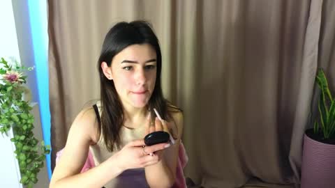 Snapshot of adellyy chatting on 4, 4, 2026 Adellyy online show from 4, 4, 2026