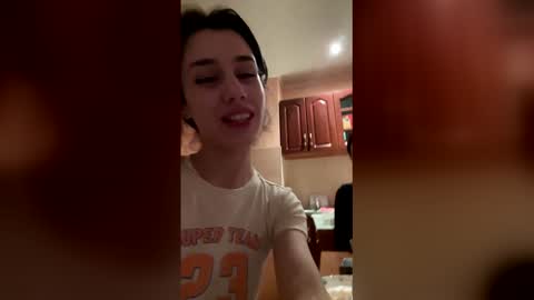Snapshot of adellyy chatting on 5, 4, 2026 Adellyy online show from 5, 4, 2026