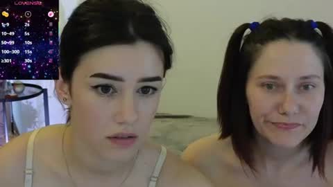 Adellyy online show from 28, 6, 2026