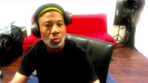 adick_ting online show from 10, 3, 2025