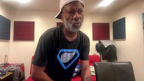adick_ting online show from 26, 6, 2026